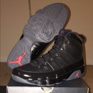 air jordan bred 9